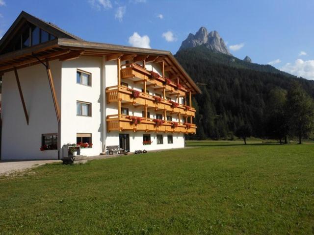 Residence Dolomia Pozza di Fassa Exteriér fotografie